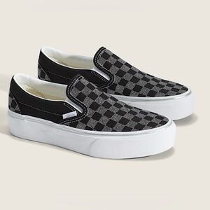 Vans Classic Slip-On Platform
Checkerboard Shoe Women 9.0 US
